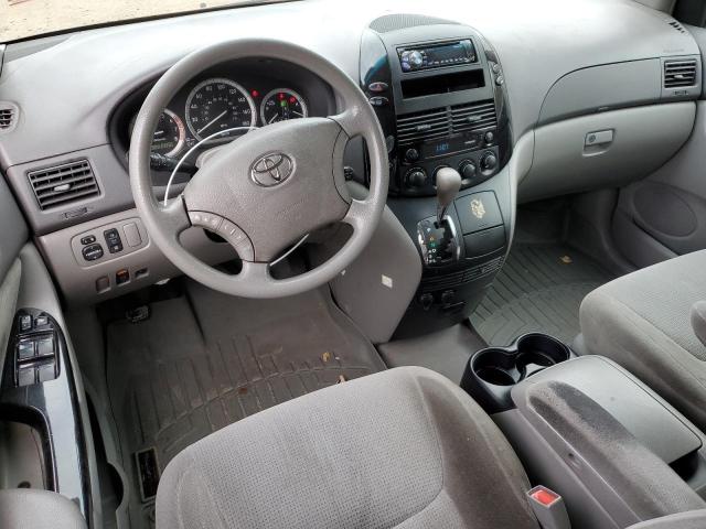 2004 TOYOTA SIENNA CE