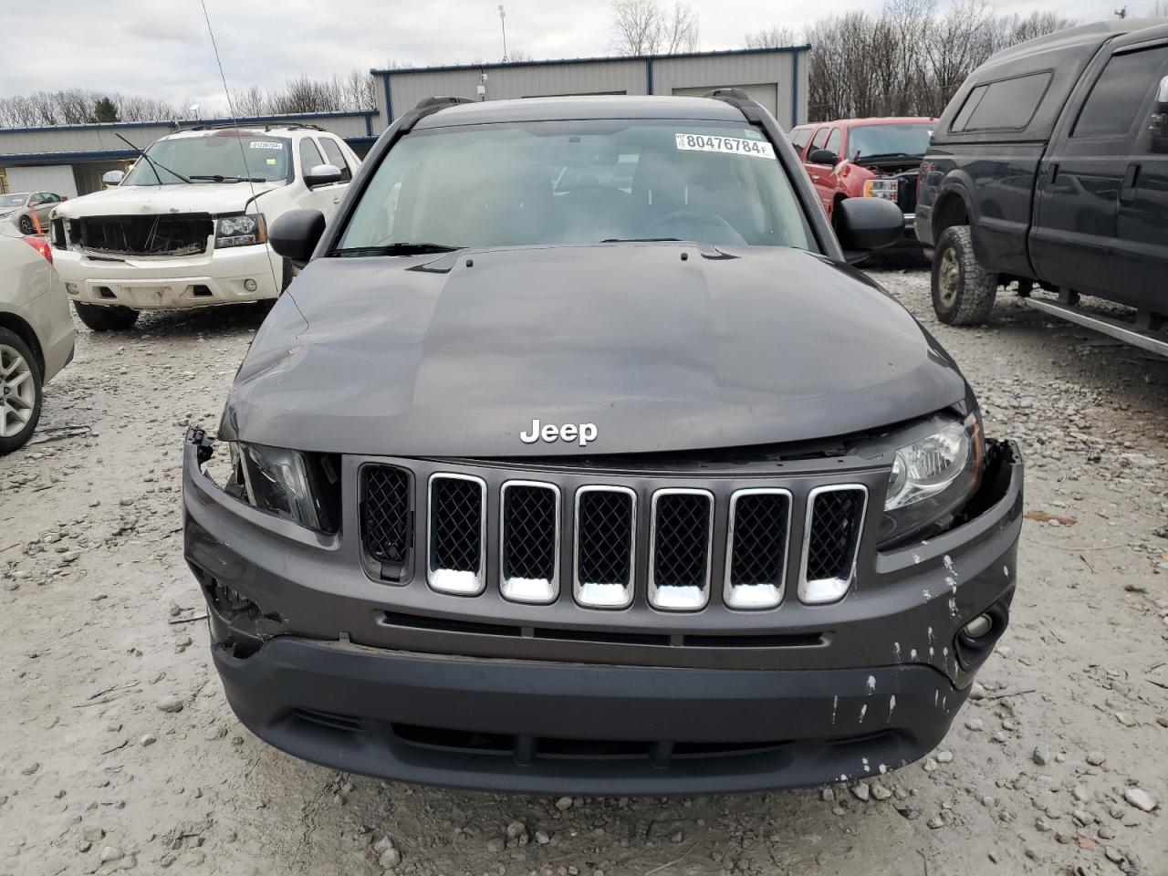 VIN 1C4NJCBA2GD742753 2016 JEEP COMPASS no.5