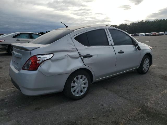  NISSAN VERSA 2019 Silver