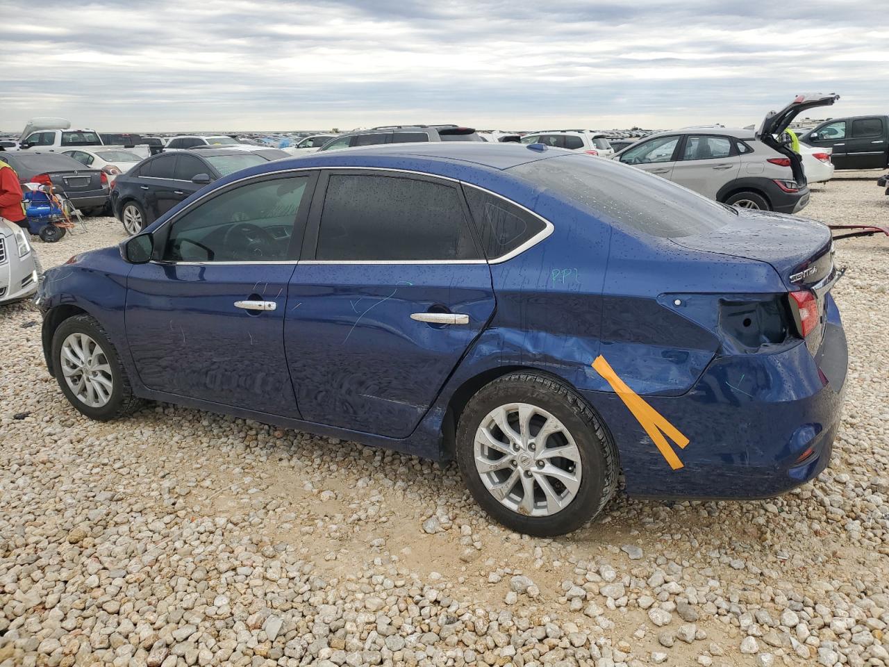 VIN 3N1AB7AP9KY432116 2019 NISSAN SENTRA no.2