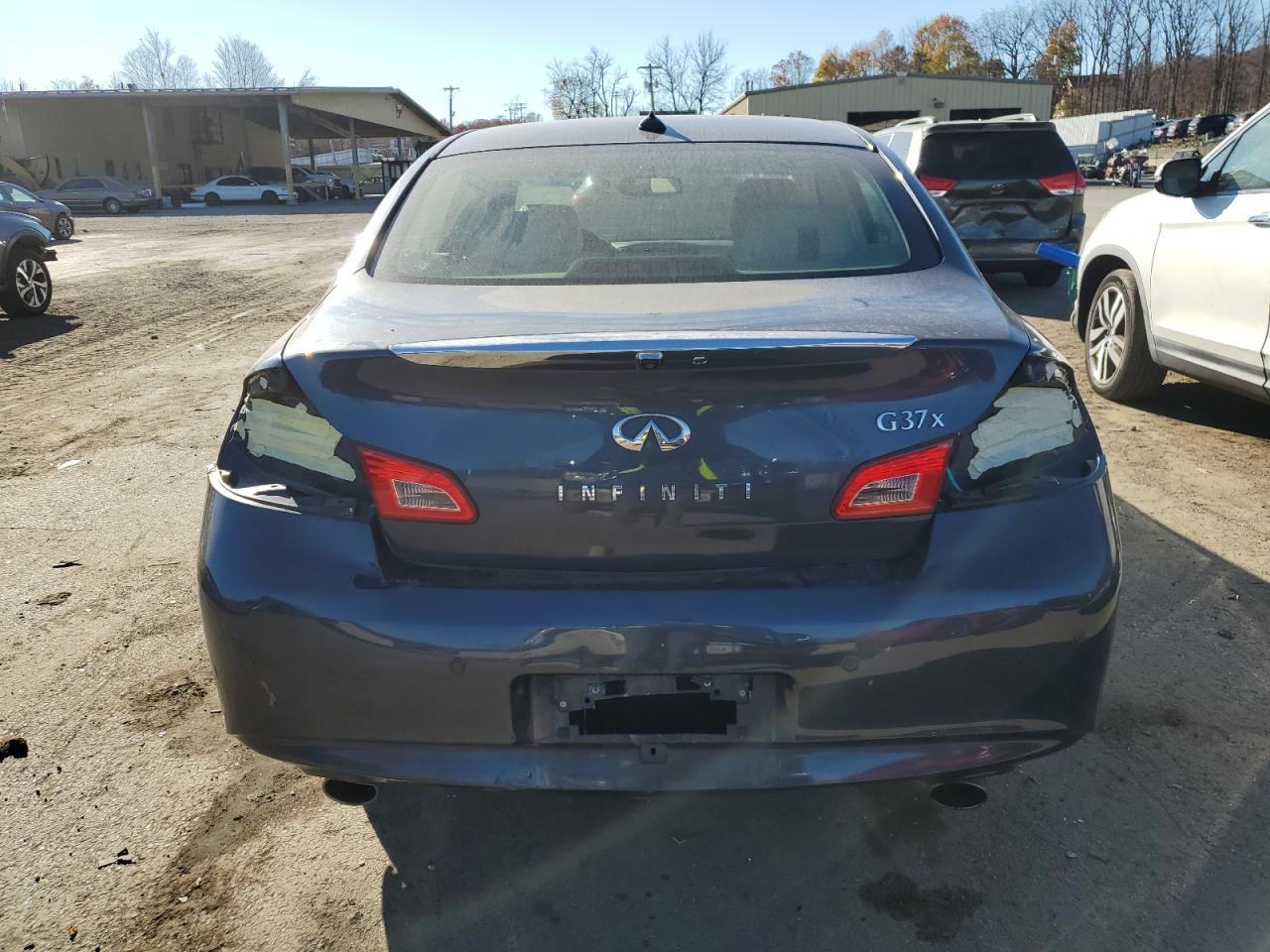 2012 Infiniti G - Image 6