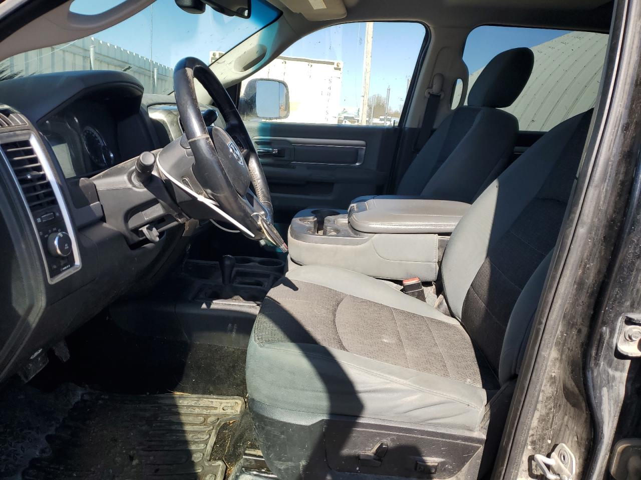 2013 RAM 2500 - Image 7