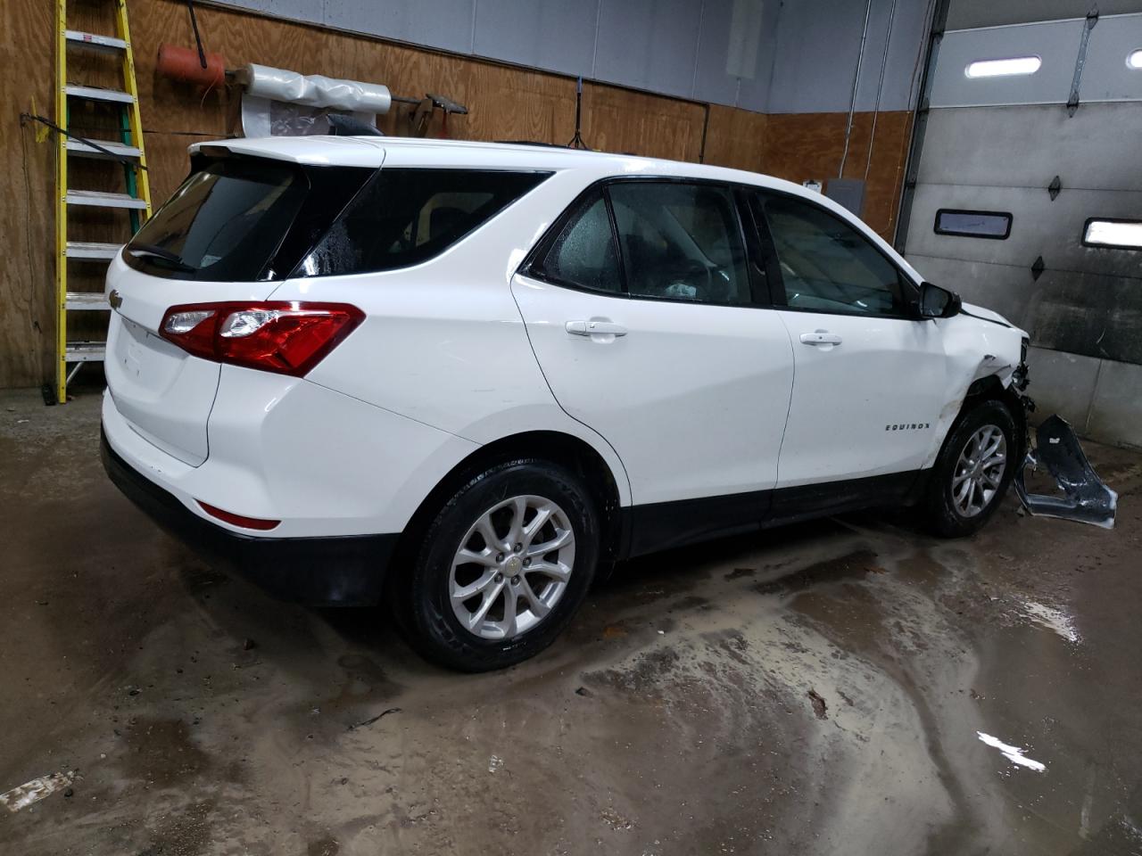 2019 Chevrolet Equinox - Image 3