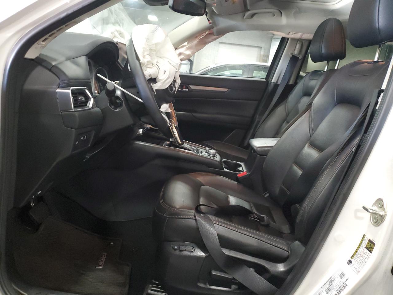 2023 Mazda CX-5 - Image 7