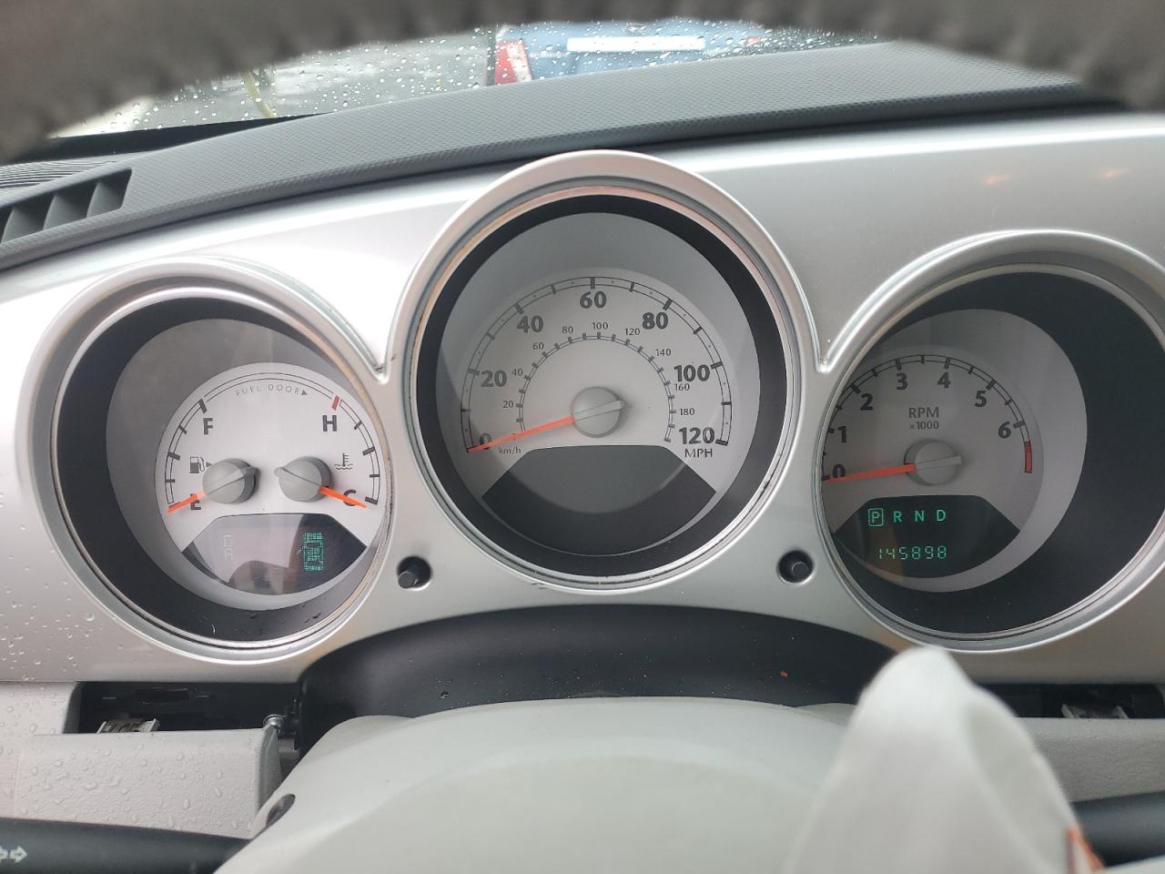 2006 Chrysler PT Cruiser - Image 9