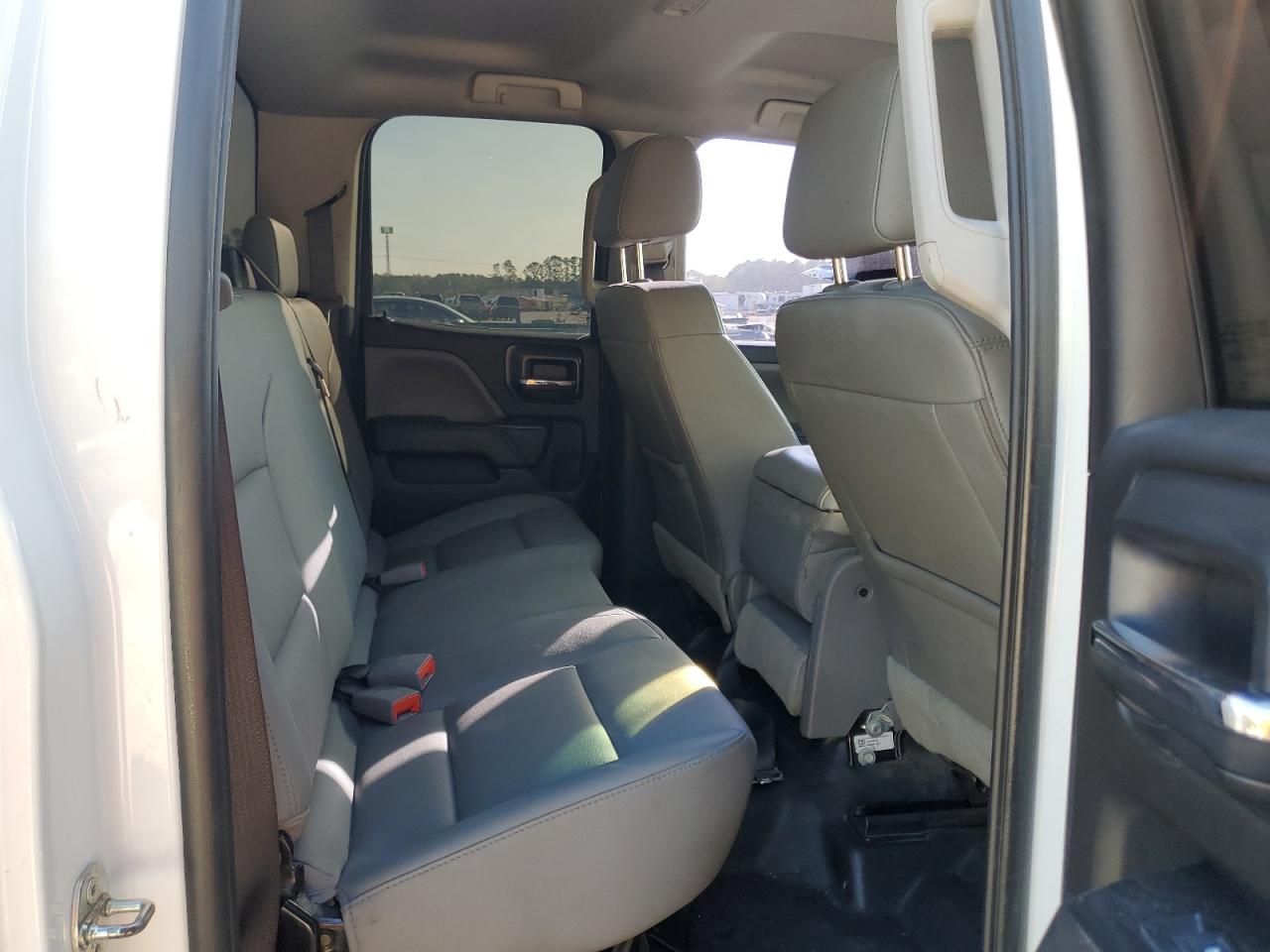 2019 Chevrolet Silverado - Image 10