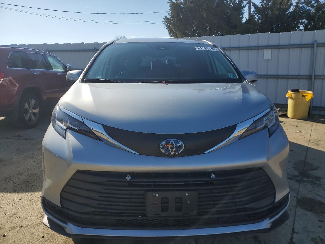 2021 Toyota Sienna - Image 5