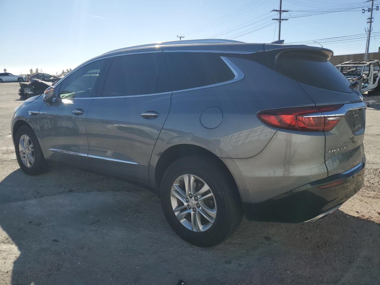 2020 Buick Enclave - Image 2