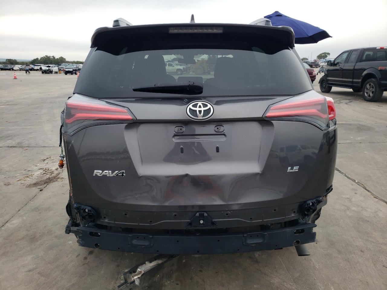 2017 Toyota Rav4 Le VIN: JTMZFREV2HJ710506 Lot: 79930374