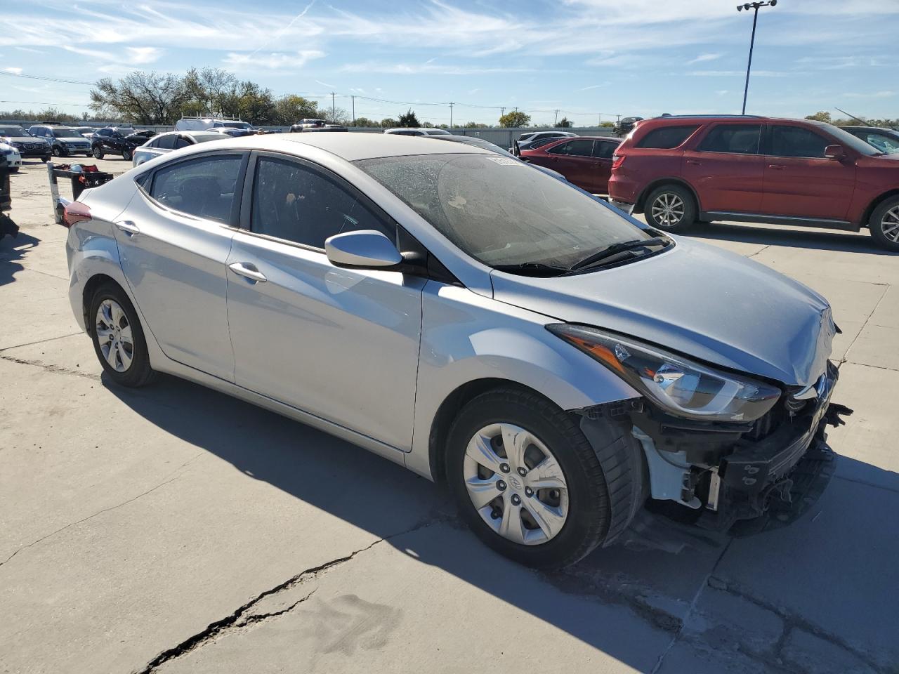 2016 Hyundai Elantra - Image 4