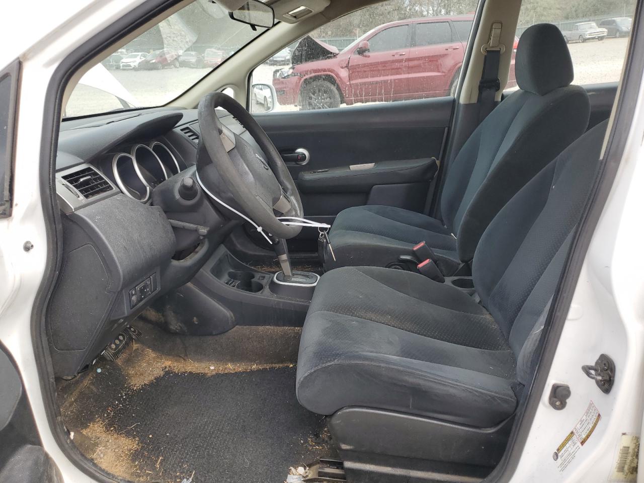 2010 Nissan Versa - Image 7