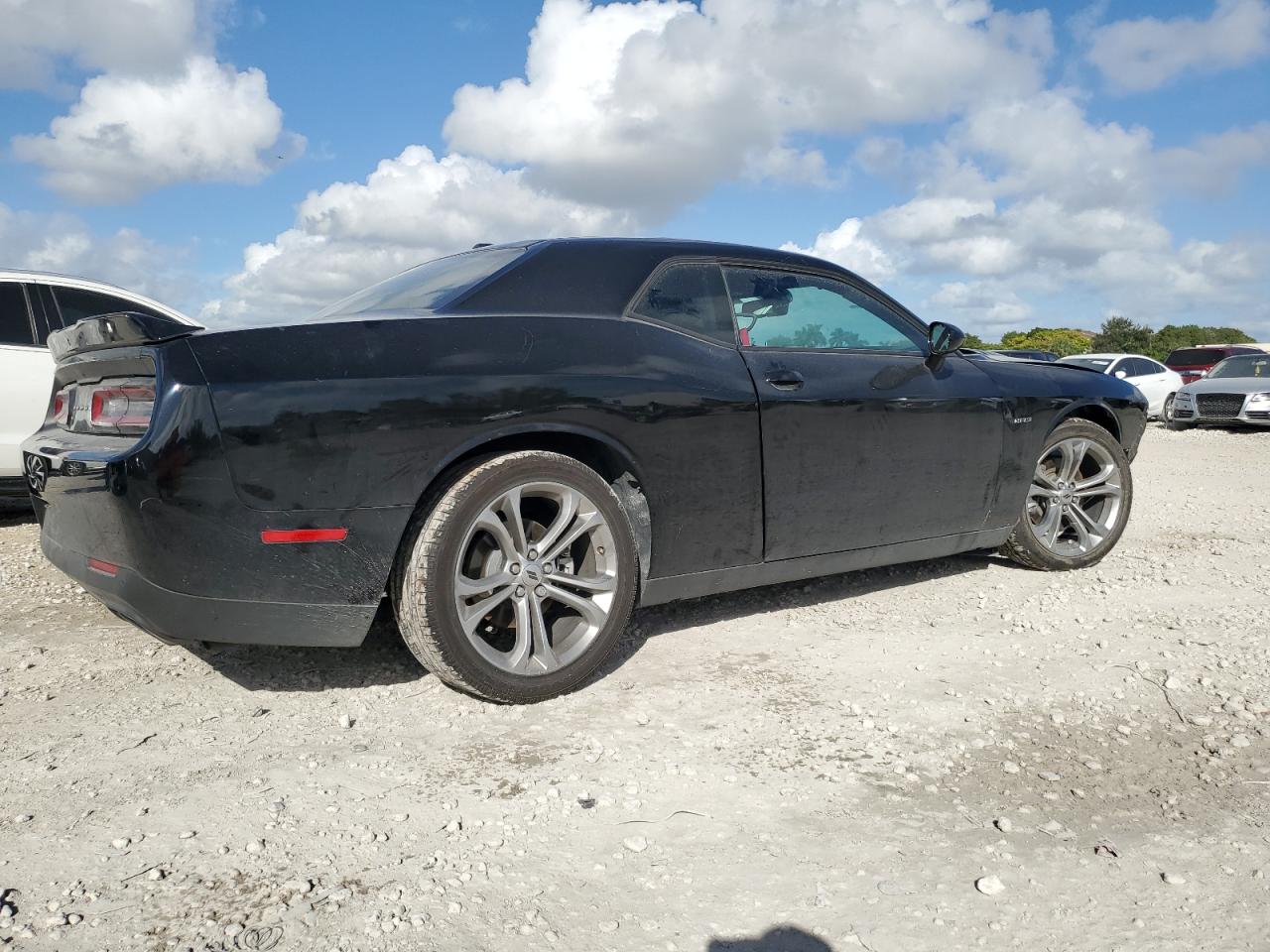 2021 Dodge Challenger - Image 3