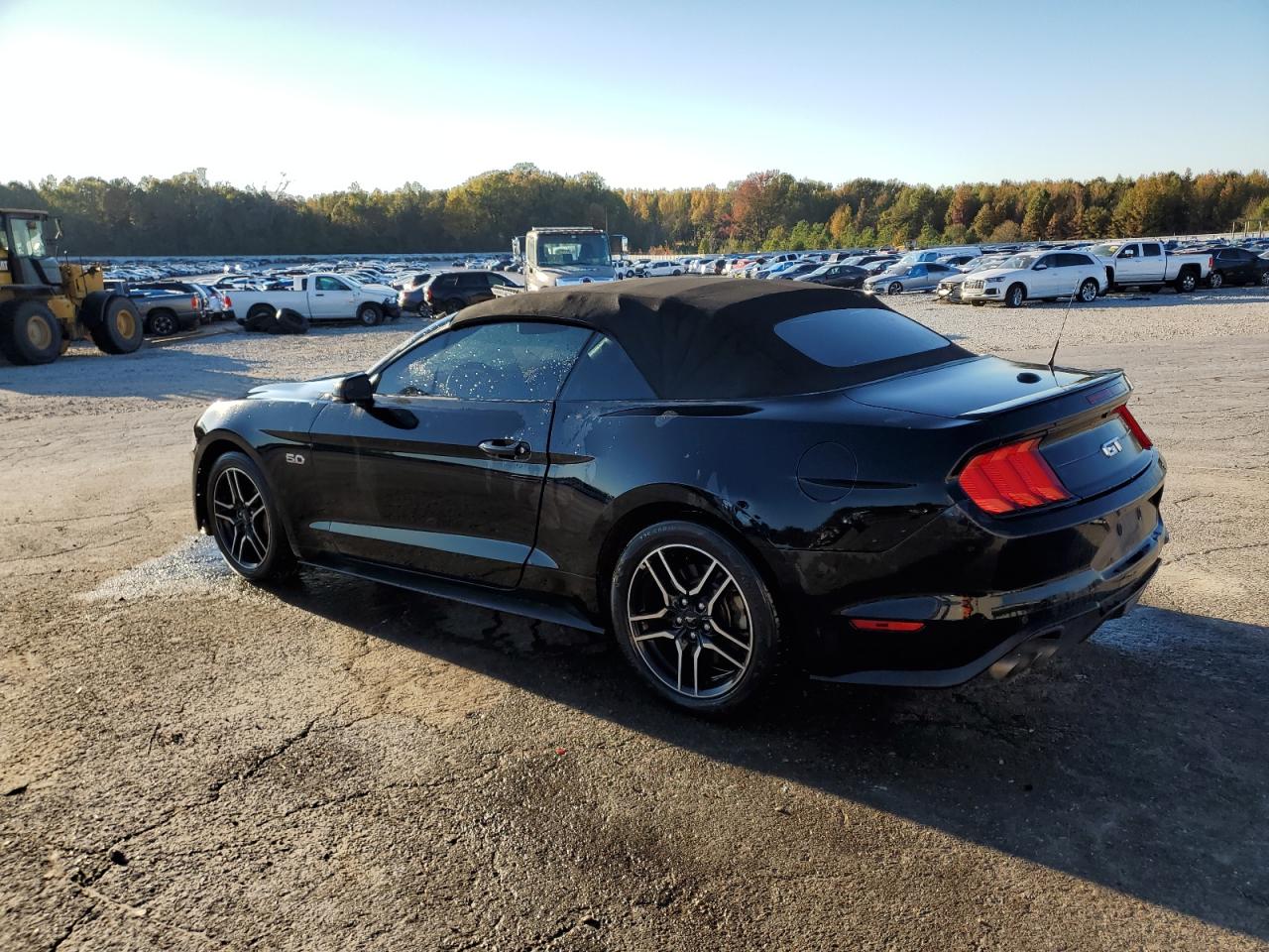 VIN 1FATP8FF2K5104343 2019 FORD MUSTANG no.2