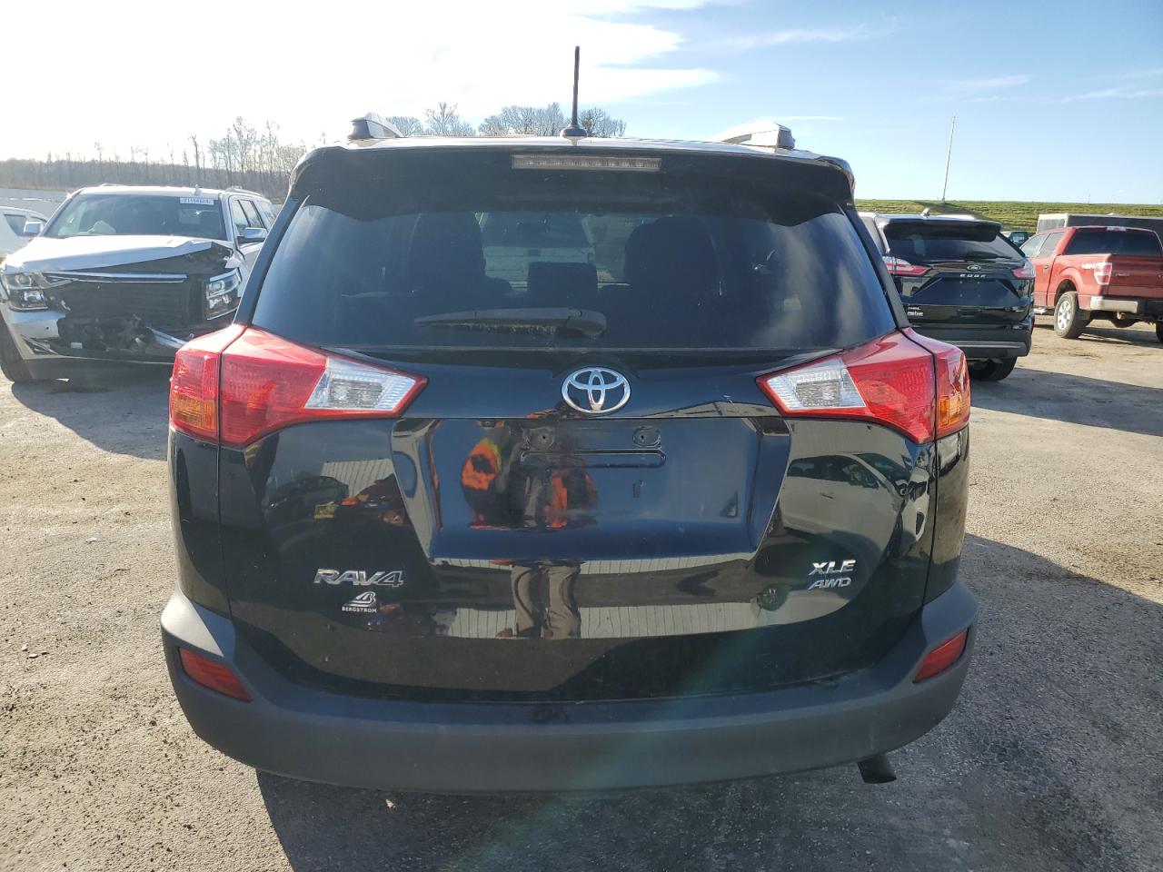 2014 Toyota RAV 4 - Image 6