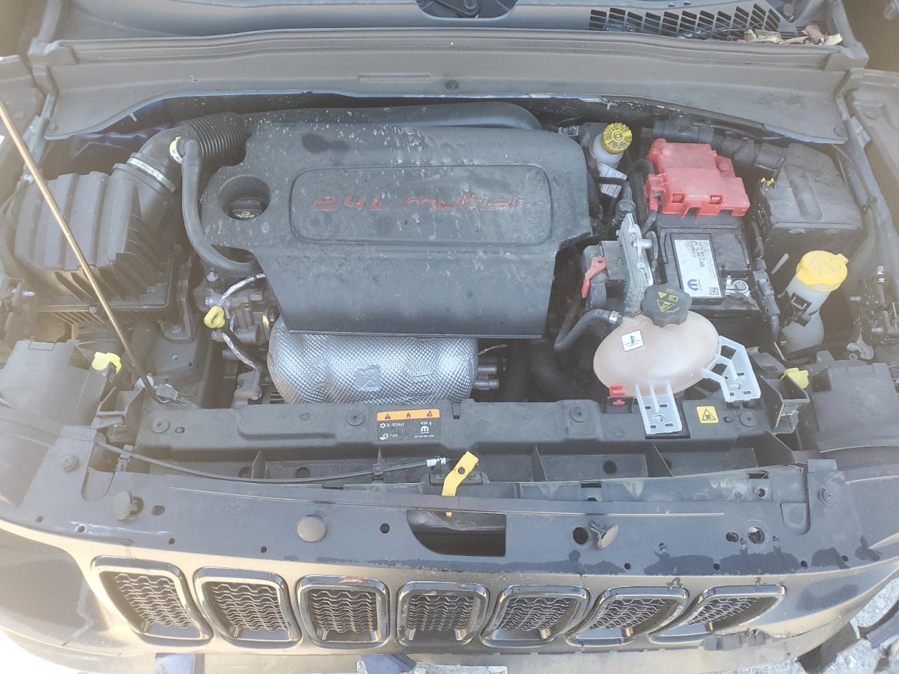 2020 Jeep Renegade - Image 14