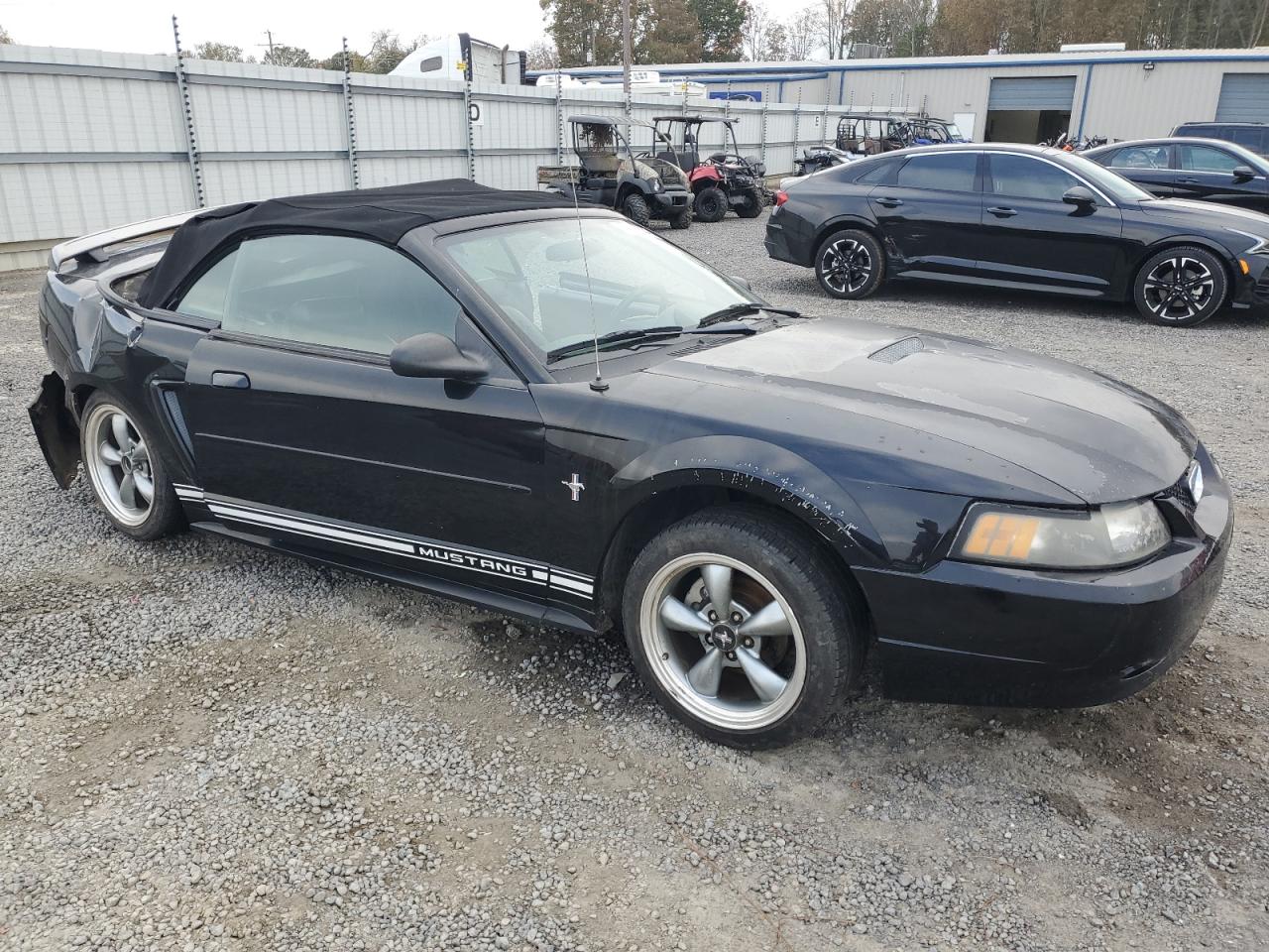 2001 Ford Mustang - Image 4