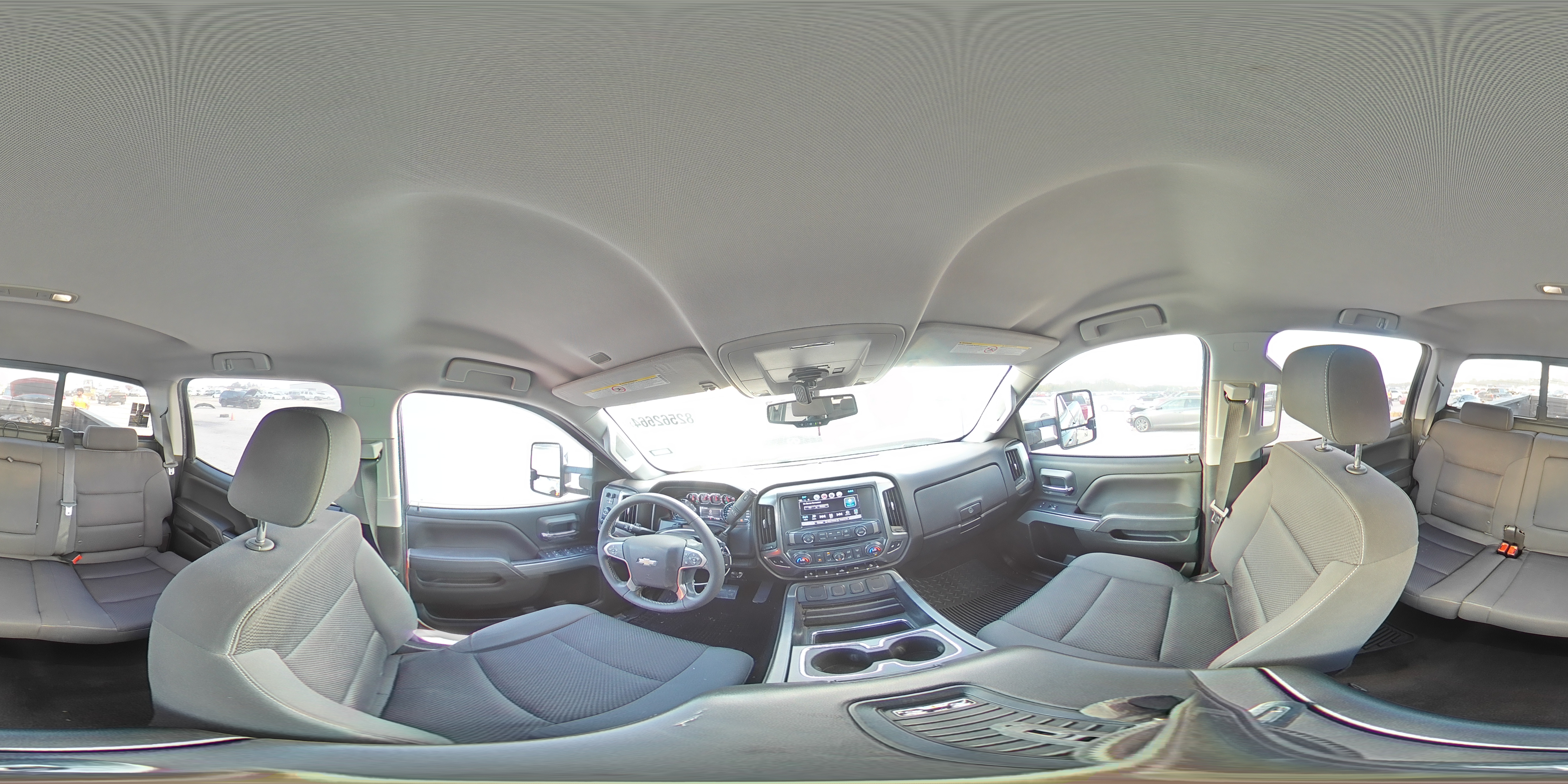 2018 Chevrolet Silverado - Image 13