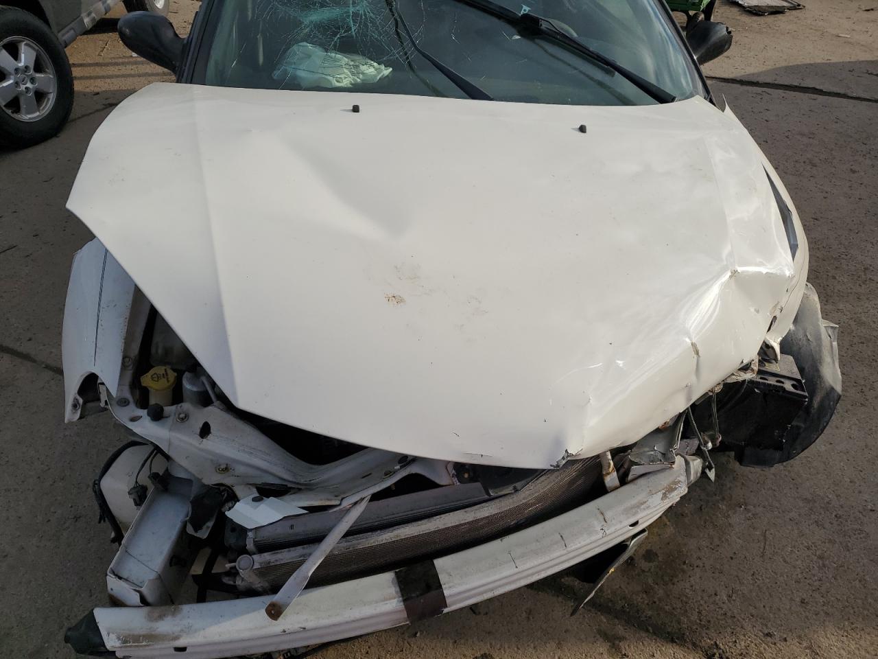 2005 Chrysler Sebring VIN: 1C3EL45X25N677043 Lot: 82529324