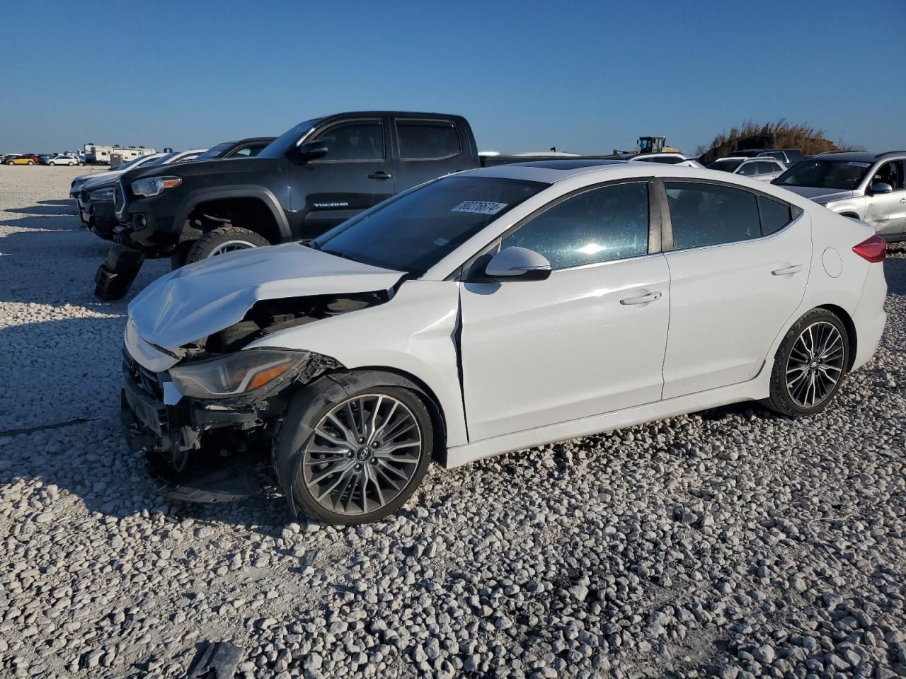 VIN KMHD04LB2JU514198 2018 HYUNDAI ELANTRA no.1