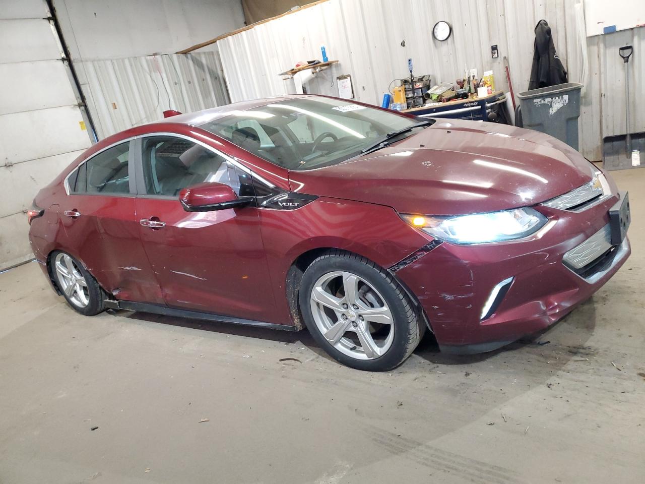 2017 Chevrolet Volt - Image 4