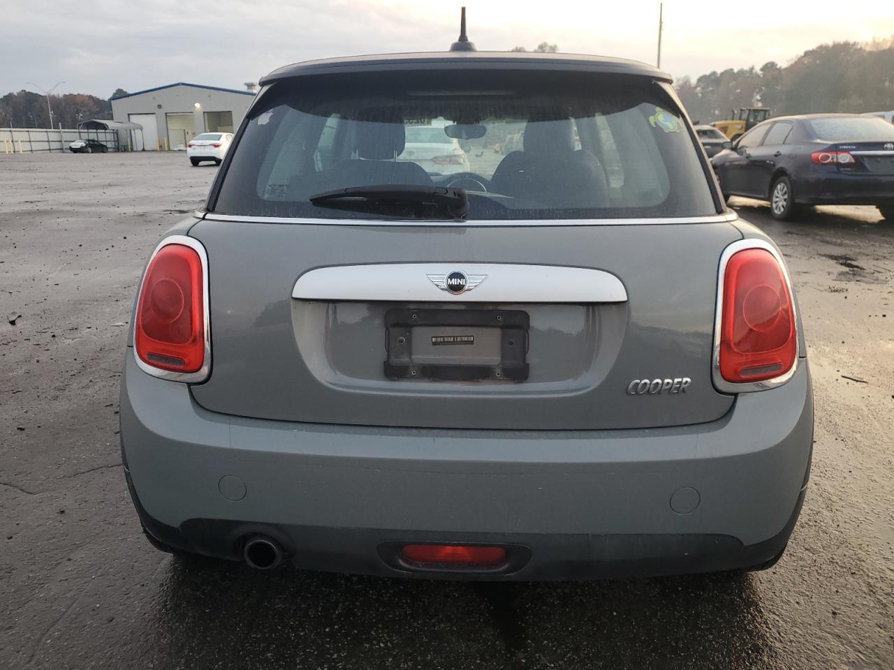 2015 MINI Cooper - Image 6
