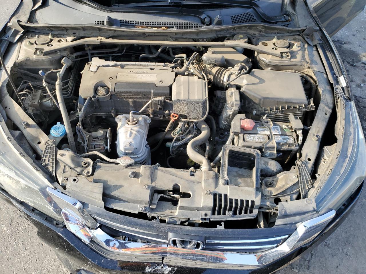 2015 Honda Accord - Image 13