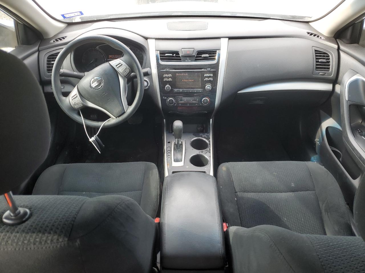 2015 Nissan Altima - Image 8