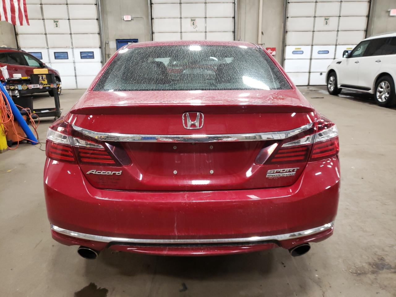 2017 Honda Accord Sport Special Edition VIN: 1HGCR2F19HA299509 Lot: 81192734