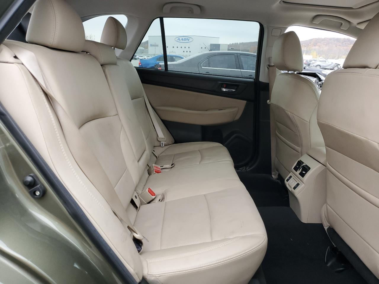 2019 Subaru Outback - Image 12