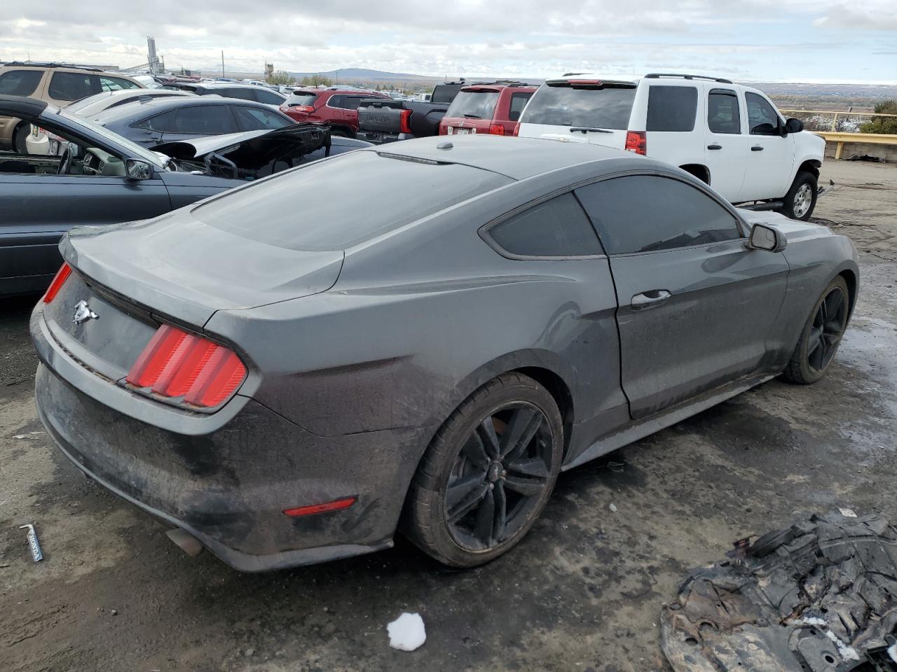 2017 Ford Mustang - Image 3
