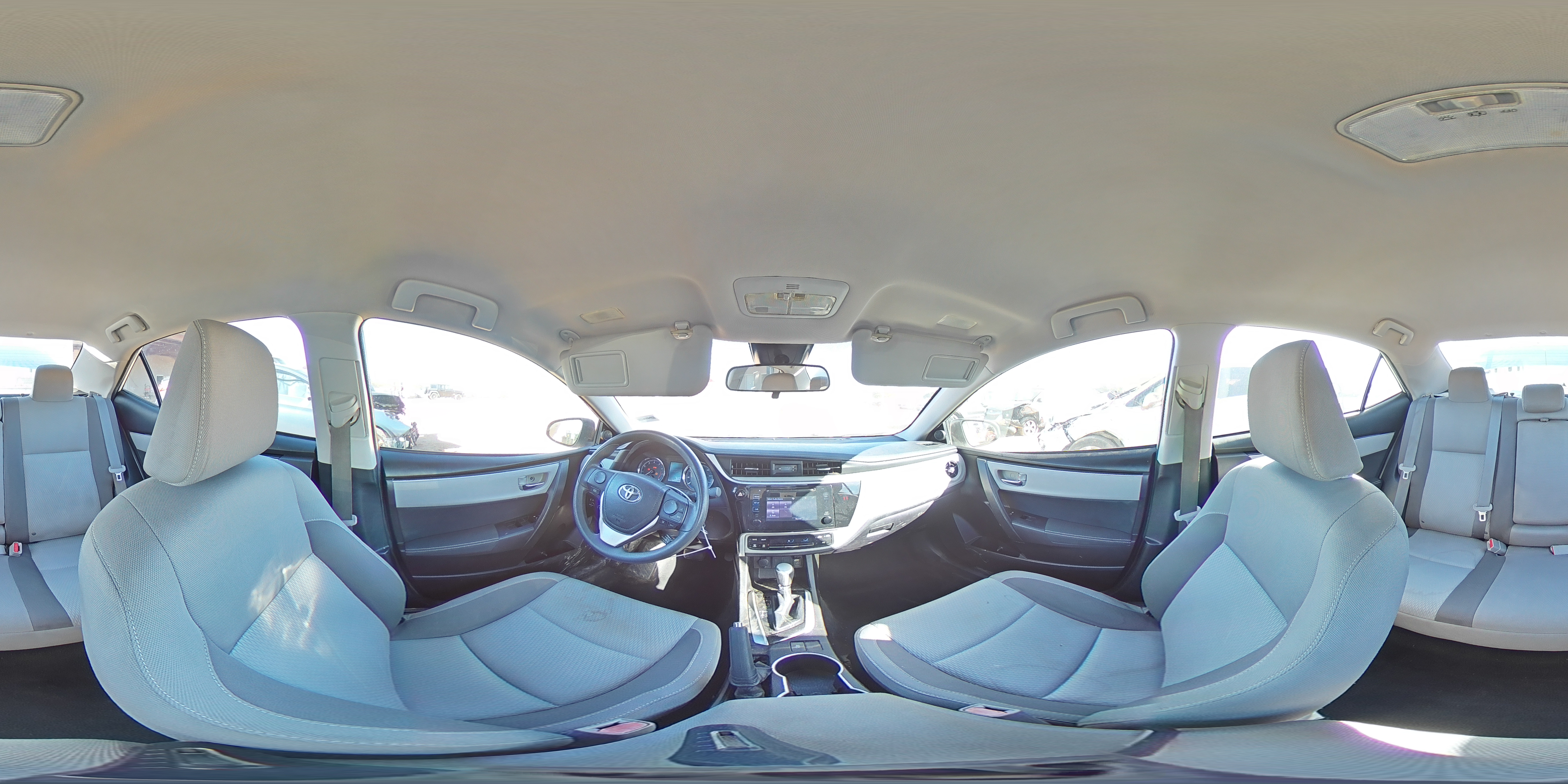 2018 Toyota Corolla - Image 13