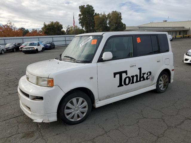 2005 Toyota Scion Xb