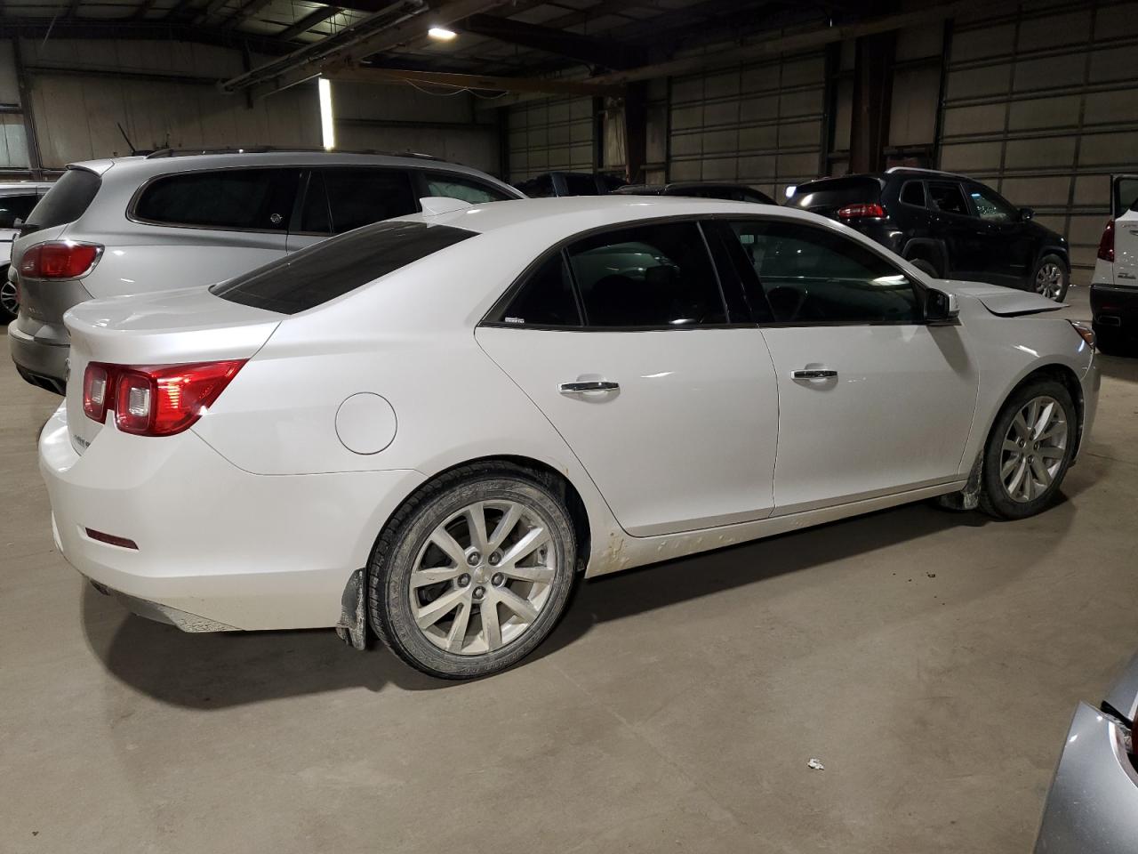 2015 Chevrolet Malibu - Image 3