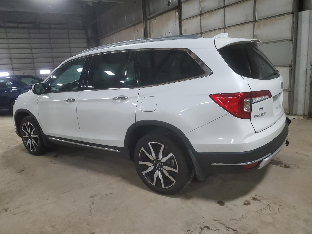 2022 Honda Pilot - Image 2