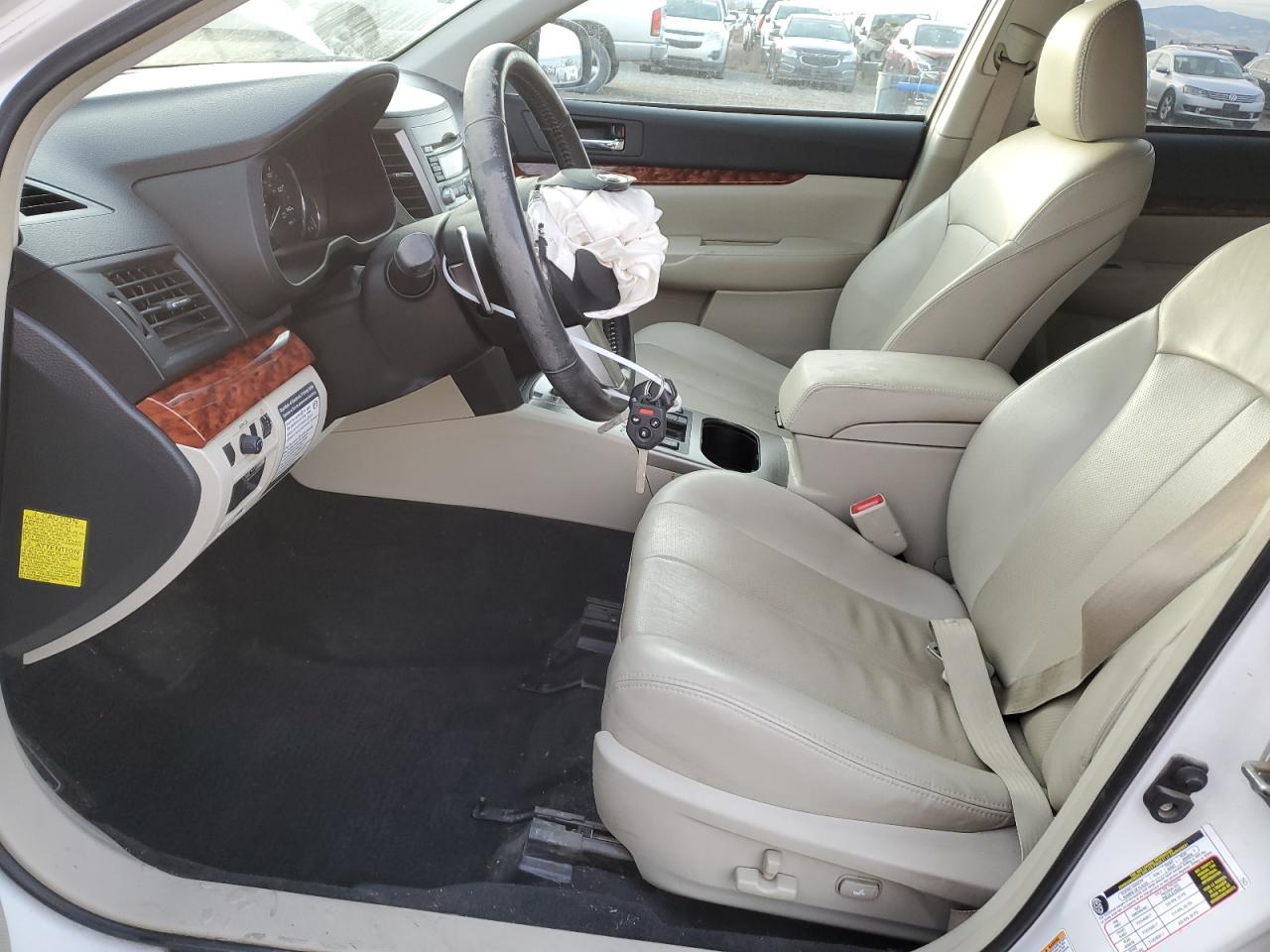 2011 Subaru Outback 2.5I Limited VIN: 4S4BRBKC7B3374491 Lot: 81194184