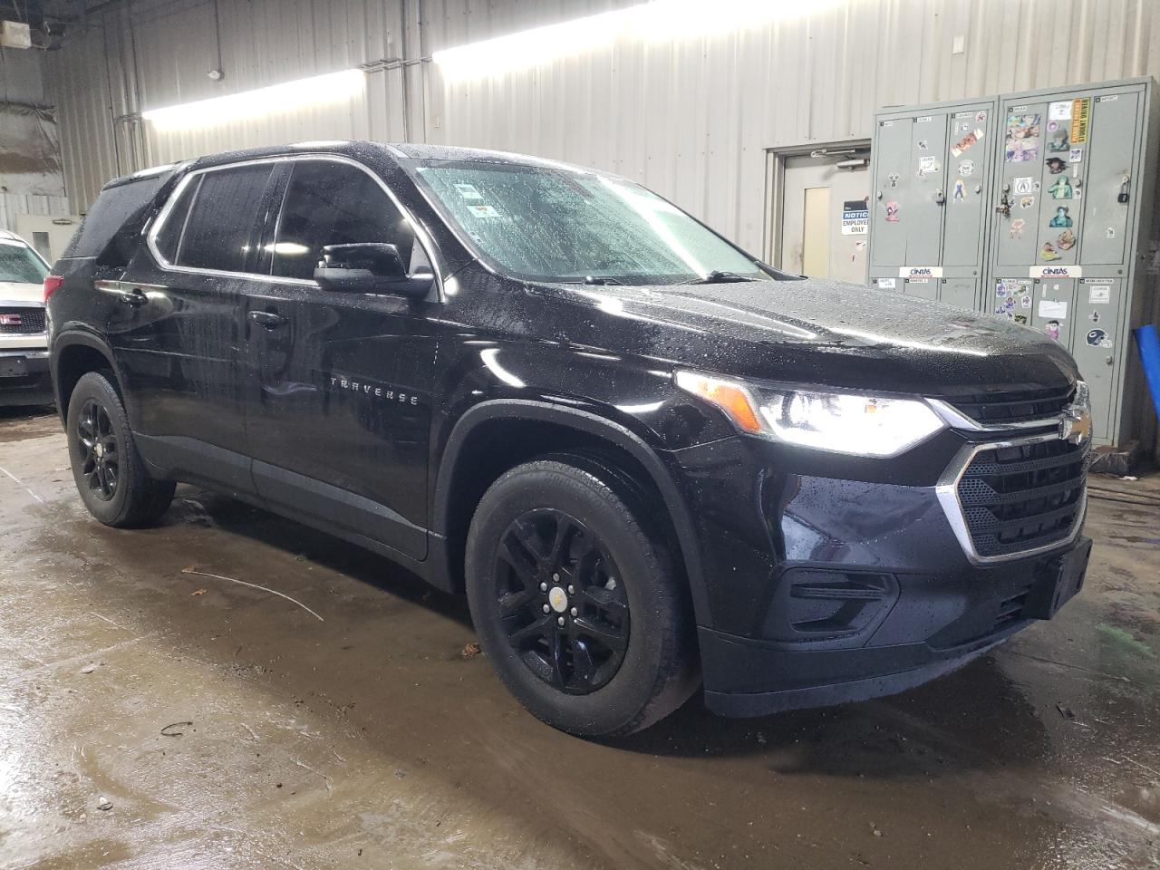 2021 Chevrolet Traverse - Image 4