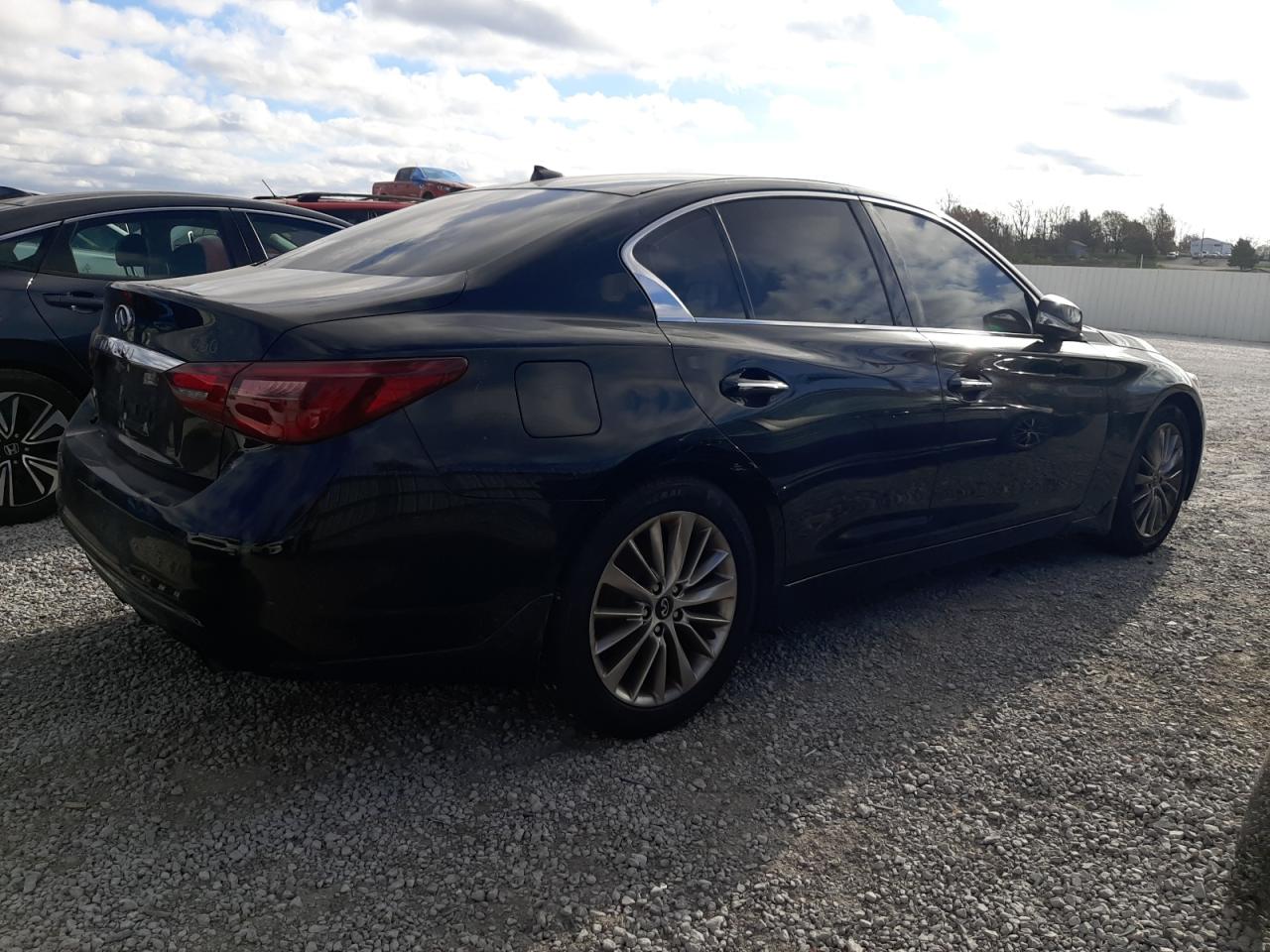 2018 Infiniti Q50 - Image 3
