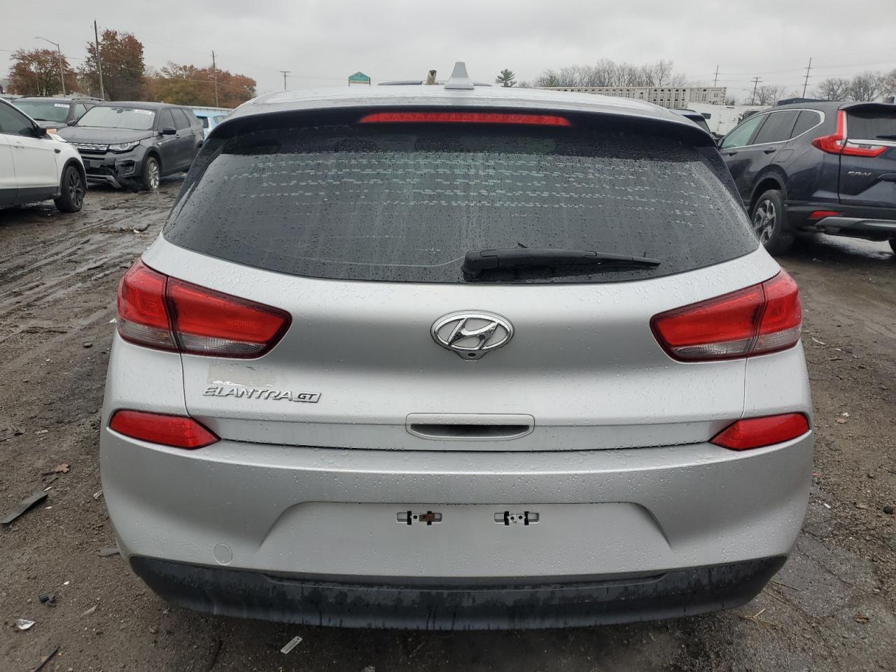 2018 Hyundai Elantra - Image 6