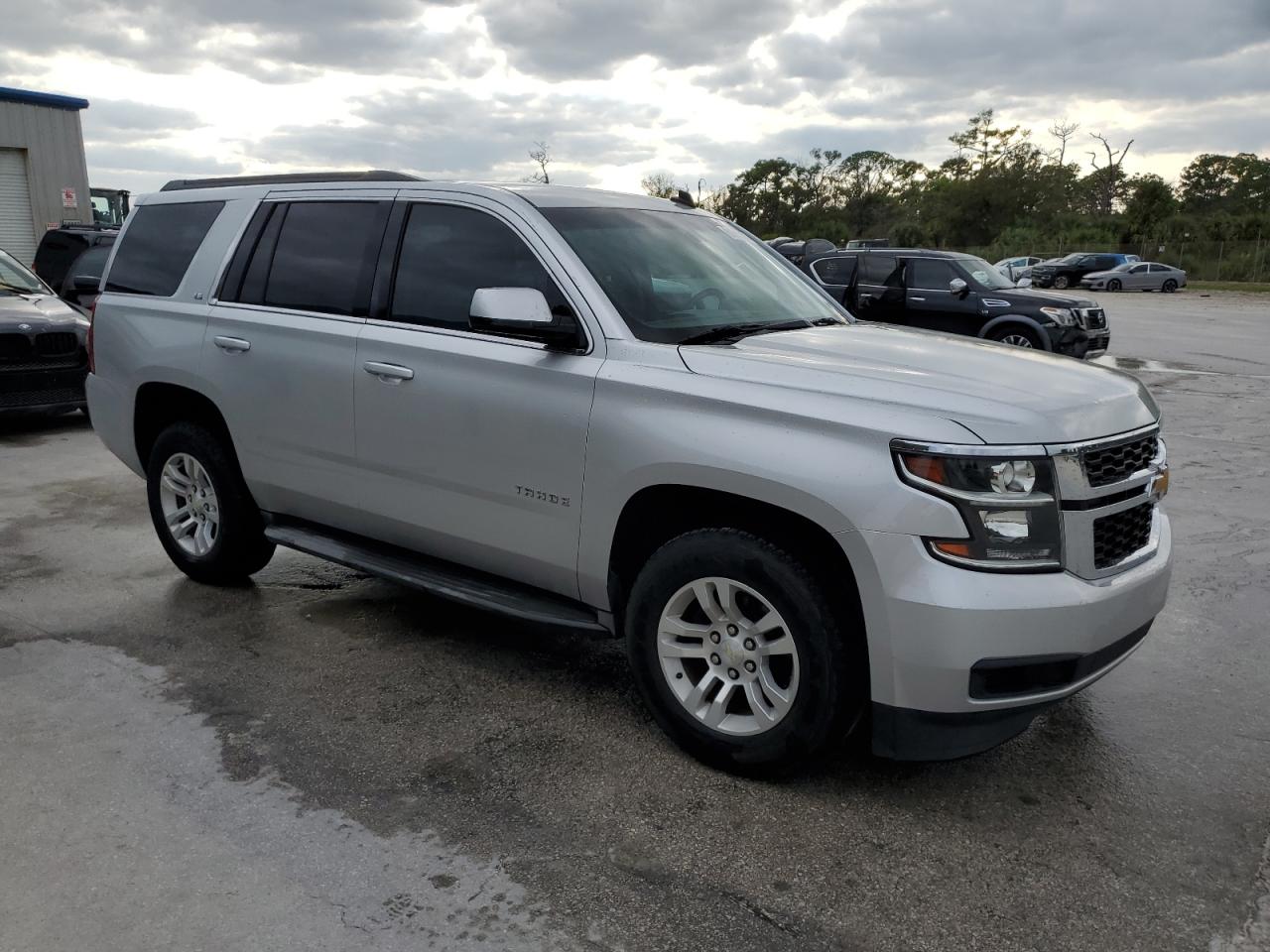 2015 Chevrolet Tahoe C1500 Ls VIN: 1GNSCAKC3FR256027 Lot: 81693384