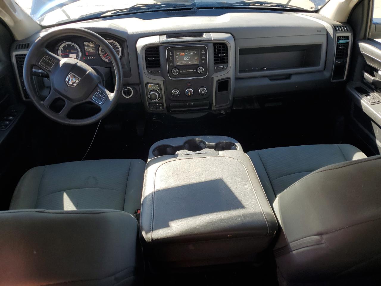 2016 RAM 1500 - Image 8