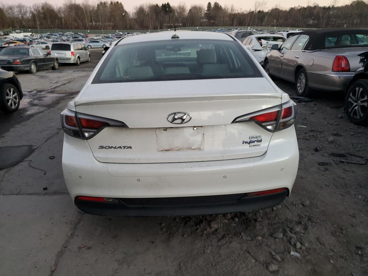 2016 Hyundai Sonata Plug-In Hybrid VIN: KMHE54L21GA026540 Lot: 79852264