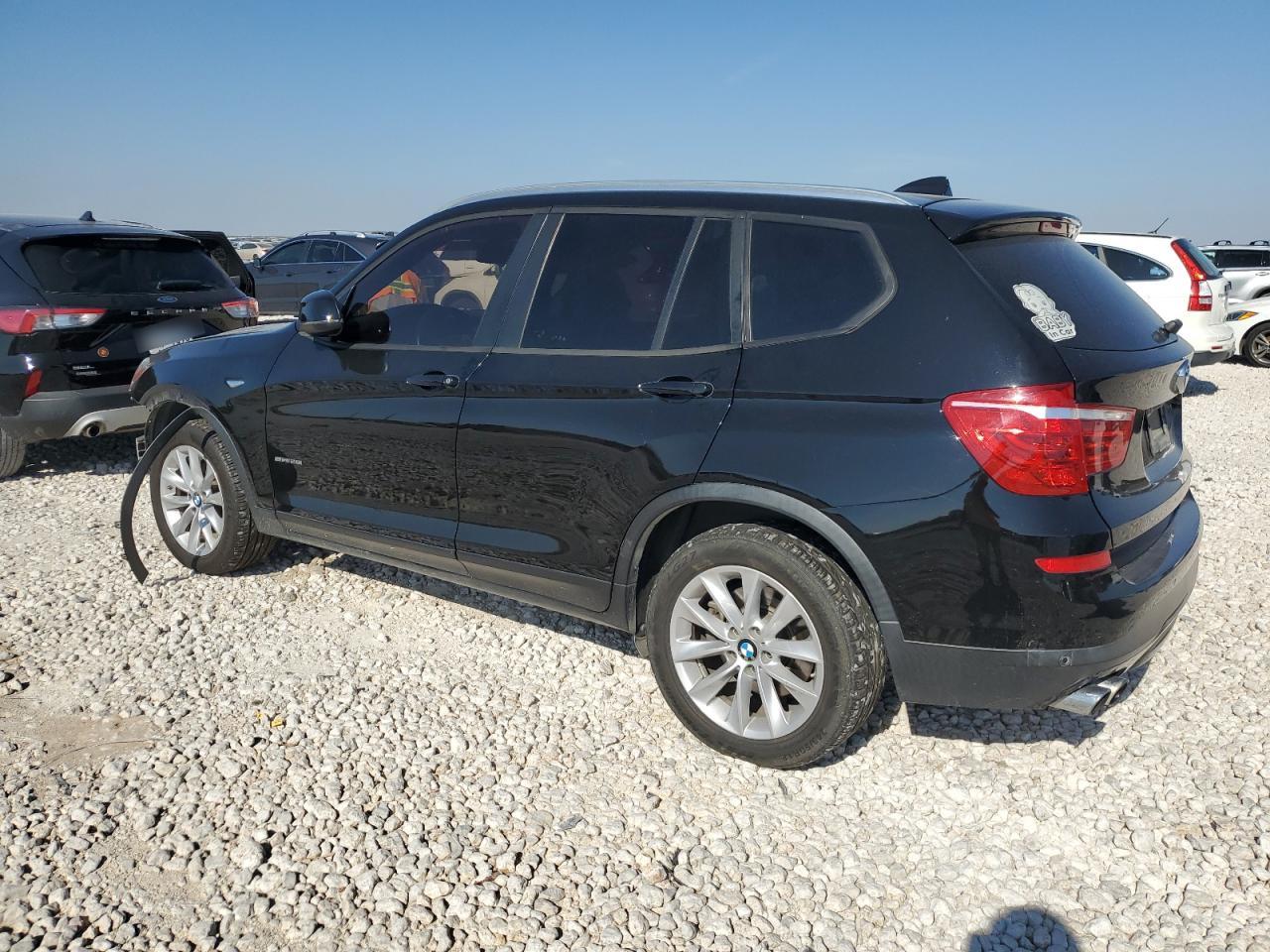 VIN 5UXWZ7C39H0V93902 2017 BMW X3 no.2