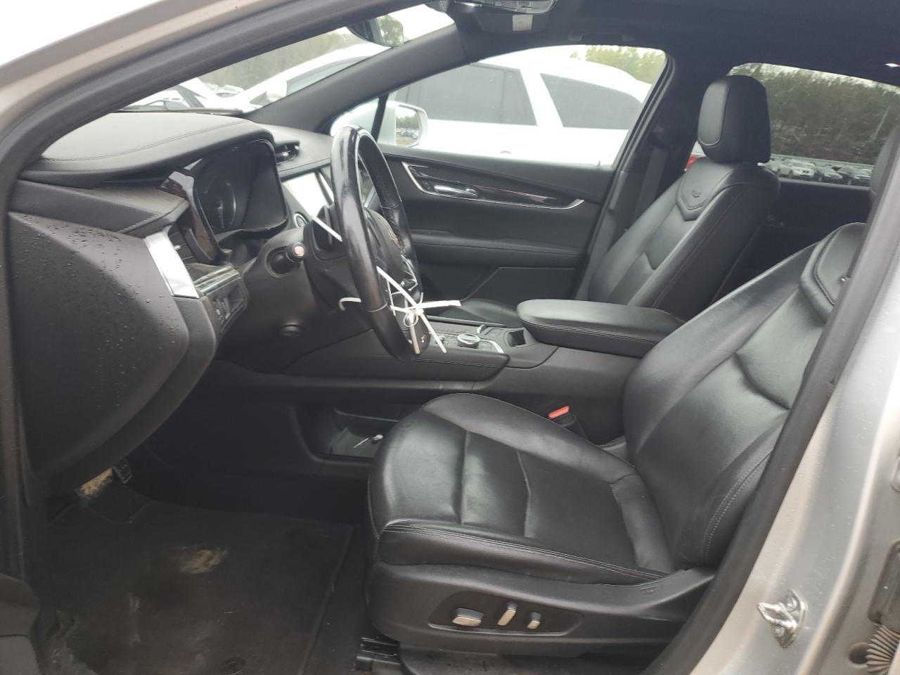 2020 Cadillac XT5 - Image 7
