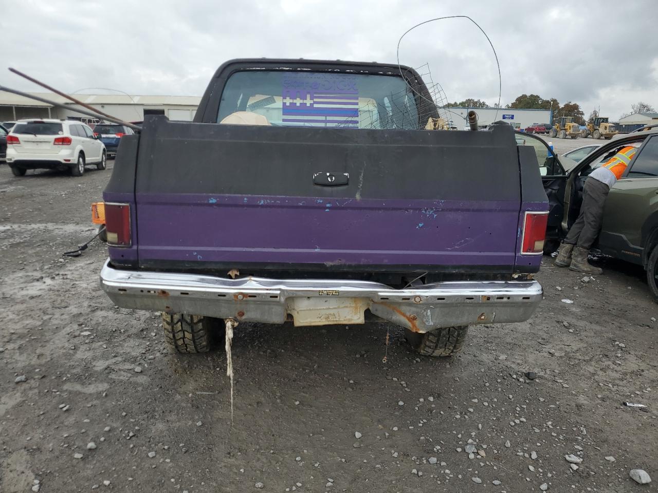 1983 Chevrolet Suburban K2 VIN: 1G8GK26M4DF145117 Lot: 79016904