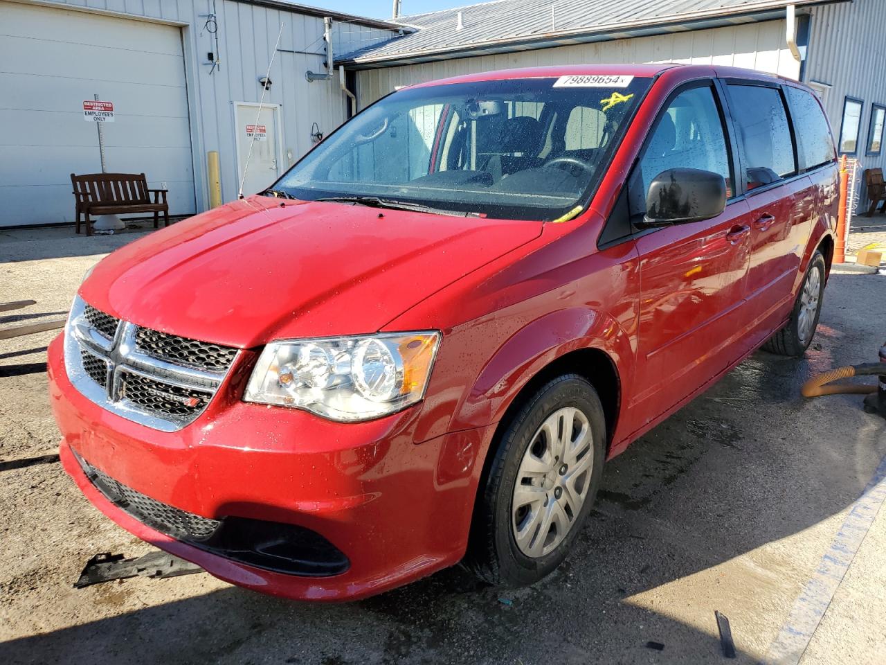 2016 Dodge Caravan - Image 1