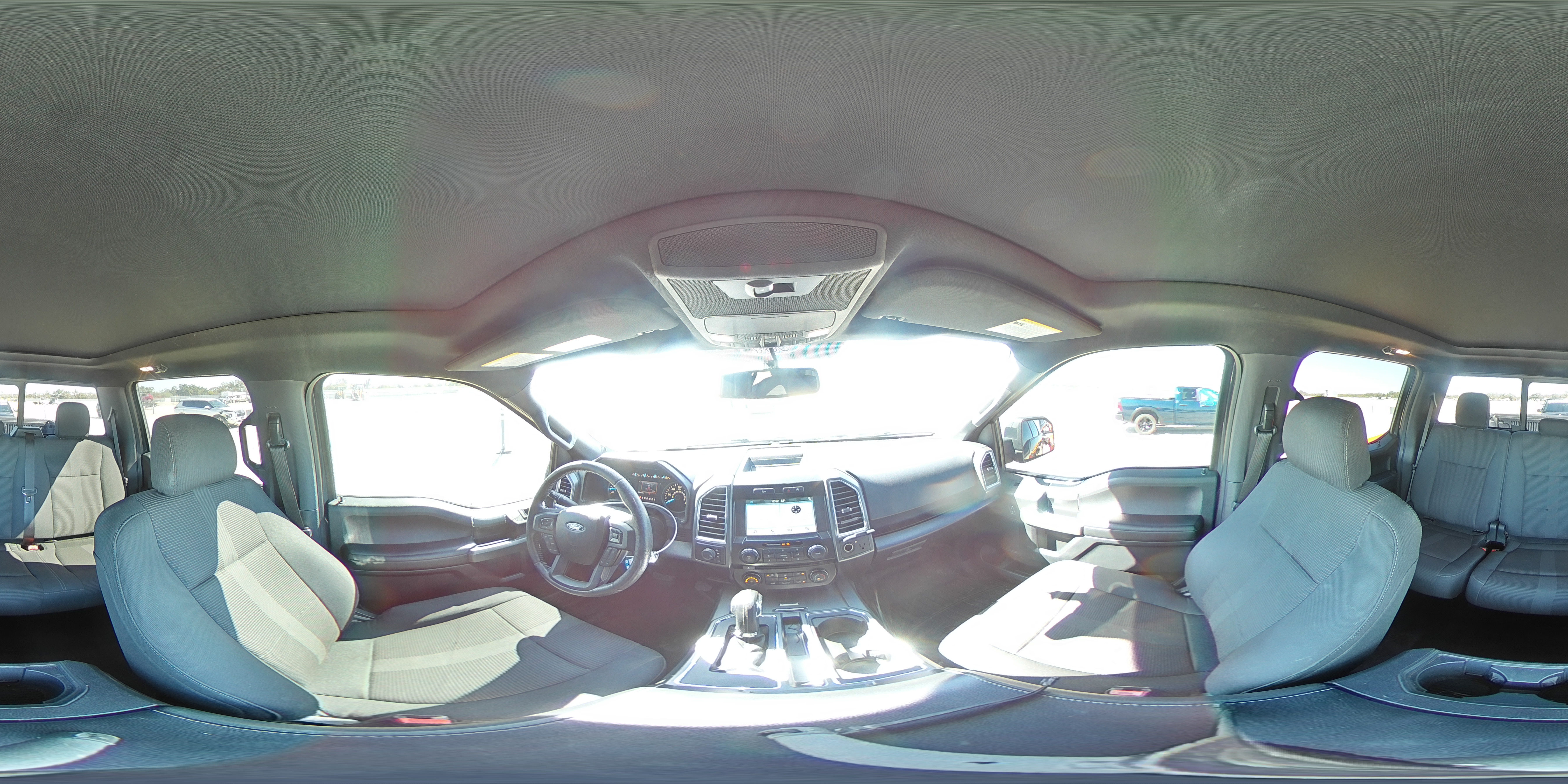 2016 Ford F-150 - Image 12