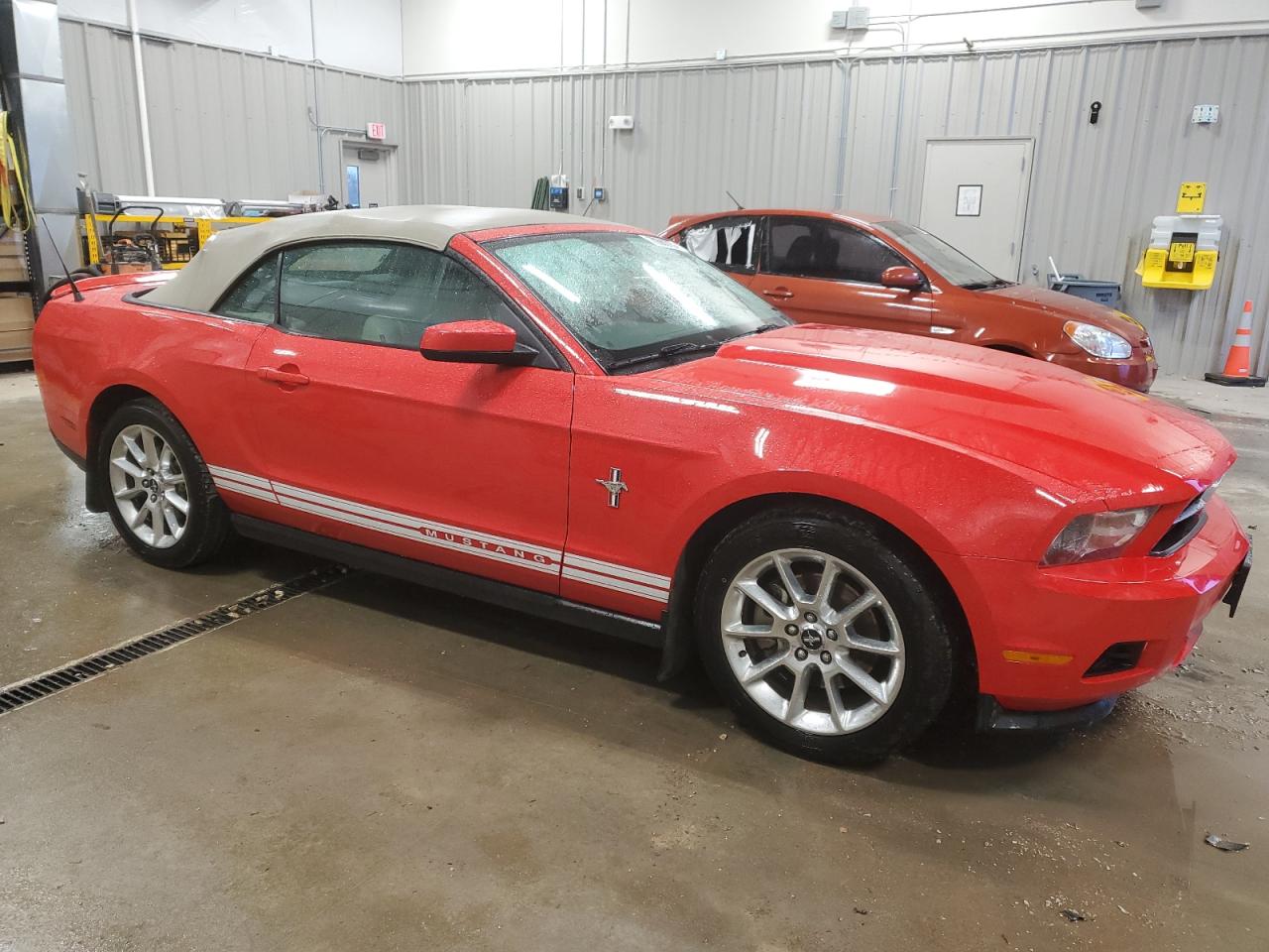 2011 Ford Mustang - Image 4