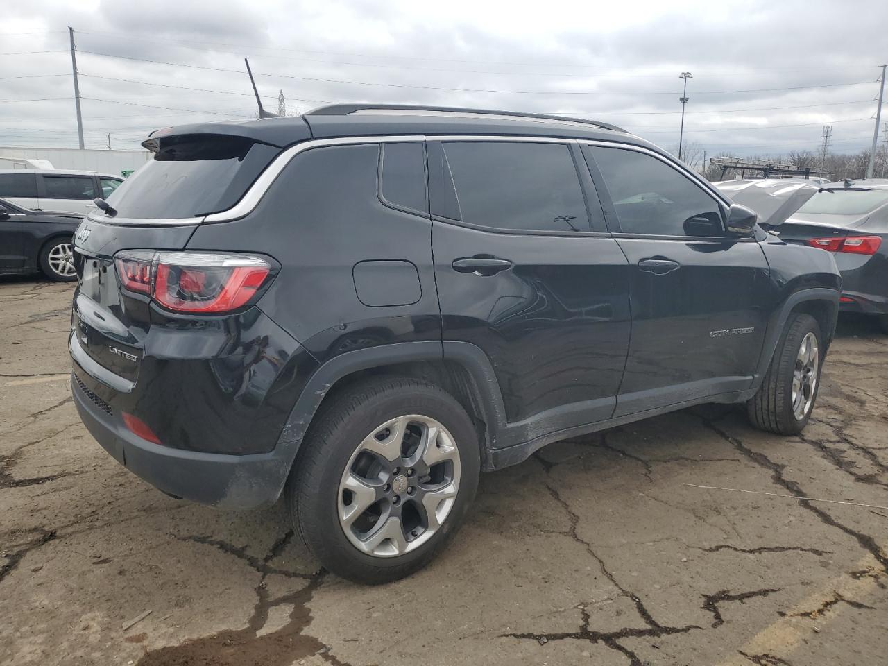 2020 Jeep Compass - Image 3