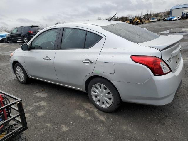  NISSAN VERSA 2016 Сріблястий