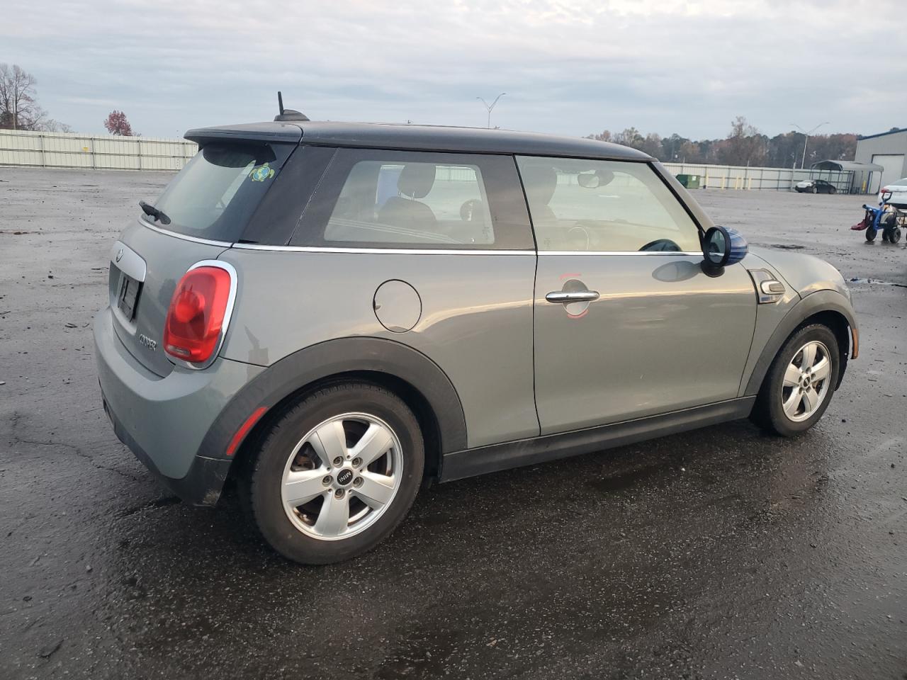 2015 MINI Cooper - Image 3